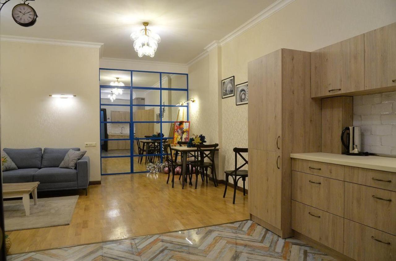 Bc Apartments Tbilisi Buitenkant foto