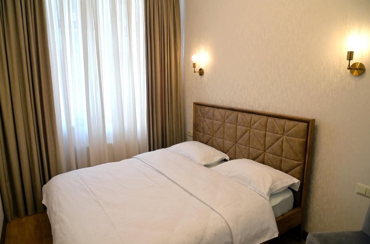 Bc Apartments Tbilisi Buitenkant foto