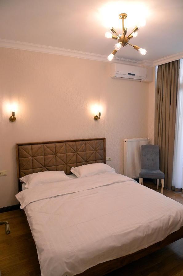 Bc Apartments Tbilisi Buitenkant foto